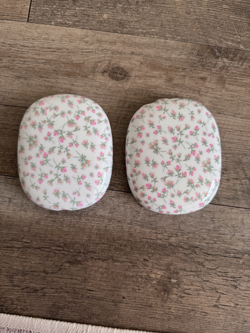 Wildflower Ditsy Floral Airpod Max Cover